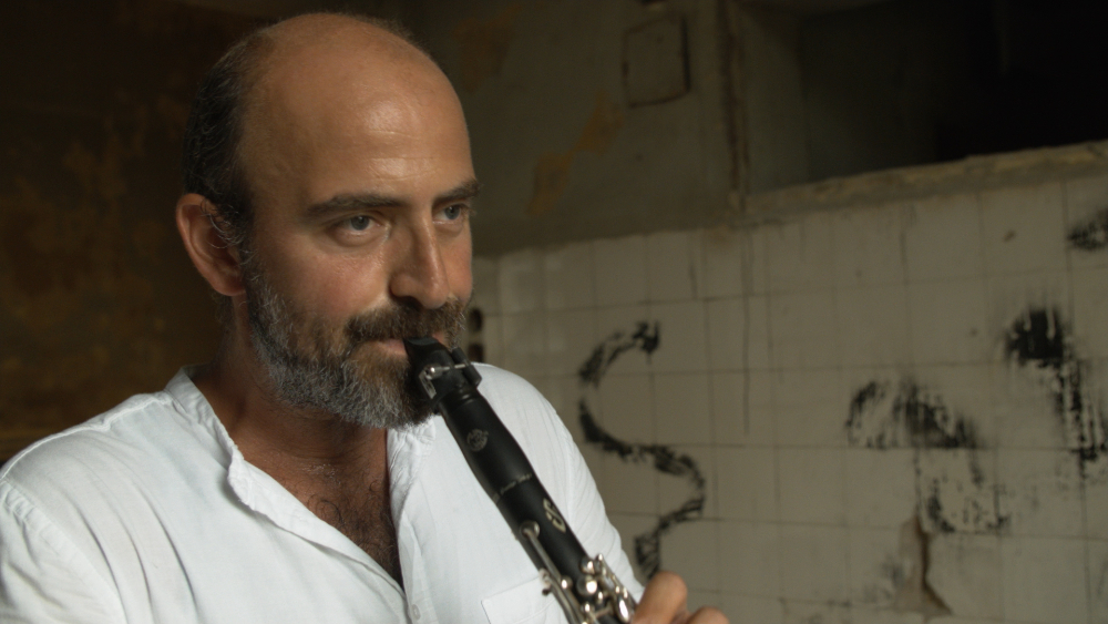Half Moon - Kinan Azmeh  Beit Beiroet  - In Perspecte