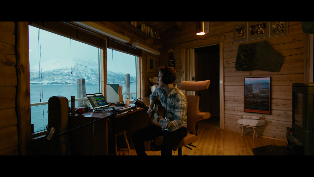 Driades - DRIADES ENG SUBS.00 56 25 21.Still011 - In Perspecte